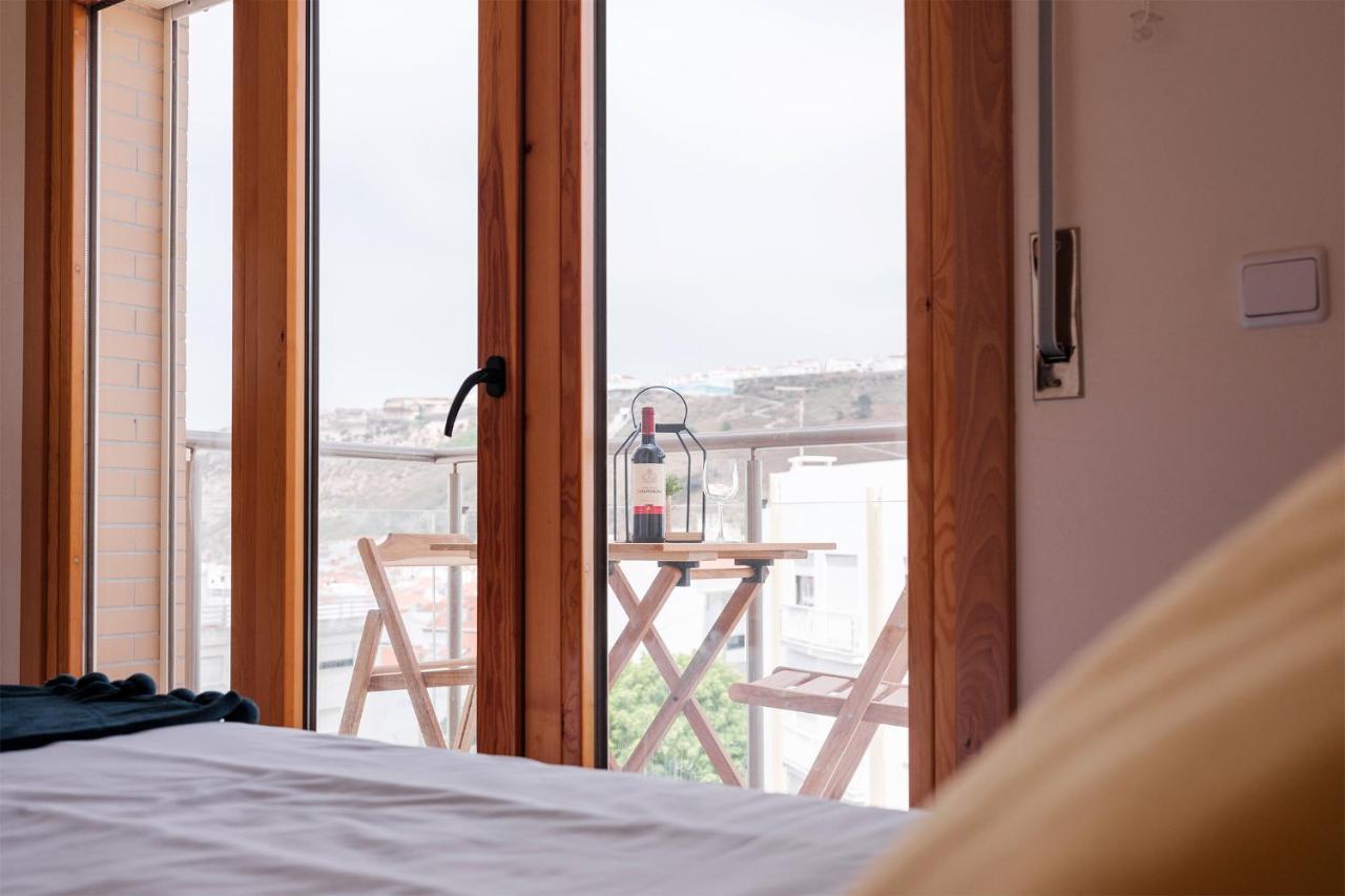Gonzalo'S Guest Apartments - Nazare 1Br Sea View Exteriör bild