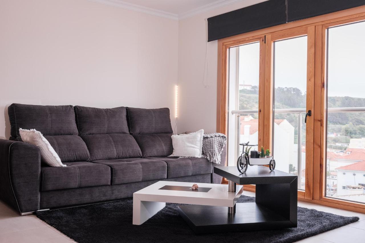 Gonzalo'S Guest Apartments - Nazare 1Br Sea View Exteriör bild